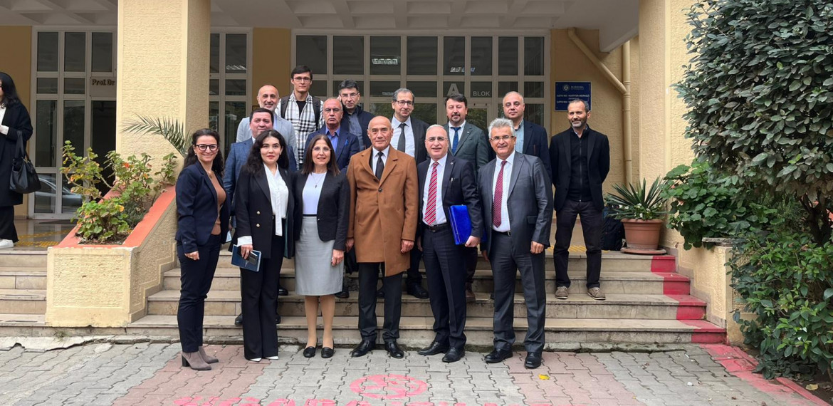 Ali Şir Nevai Taşkent Devlet Özbek Dili ve Edebiyatı Üniversitesi Rektörü Prof. Dr. Shuhrat Sirojiddinov ve heyeti, 17-20 Ekim 2022 tarihlerinde üniversitemize bir ziyaret gerçekleştirmiştir